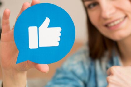 un tribunal a aprobat divortul inaintat de o femeie suparata ca sotul sau da prea multe like uri altor femei pe retelele de socializare 694e87f4576f4