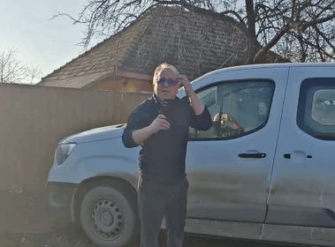 viceprimar suprins cu masina primariei in interes personal catre un consilier bai cat bolnav ma pupi in p a 693b616728d46