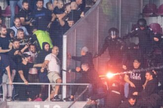 zeci de sanctiuni dupa meciul fcsb dinamo mai multi suporteri s au ales cu interdictii de acces la meciuri 69353c112e2c6