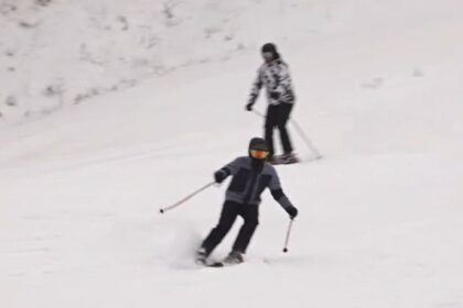 a fost inaugurata cea mai lunga partie de schi din romania are 82 kilometri de la varf la baza 69725d1e0f2c6