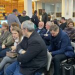 academia romana se implica in rezolvarea traficului sufocant din oras proiectul ai pus in slujba iasului ieri a avut loc prima sedinta a grupului de lucru dedicat orasului inteligent 697c0a7ea1c9b