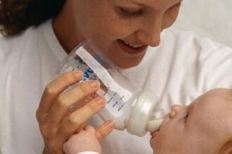 alerta alimentara lapte praf pentru sugari retras de la vanzare contine o bacterie care provoaca diaree si varsaturi 69774455bd3fb