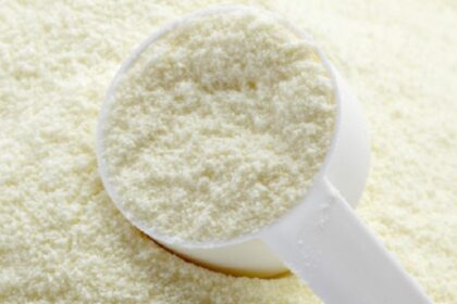 alerta alimentara mai multe tipuri de lapte praf pentru bebelusi retrase de urgenta de la raft risc ridicat de contaminare cu o toxina periculoasa foto 695e505ece83e