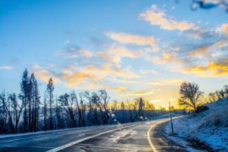 alerta meteo cod galben de vant puternic si ghetus in 13 judete soferi atentie la drum vizibilitate redusa 697713077122d