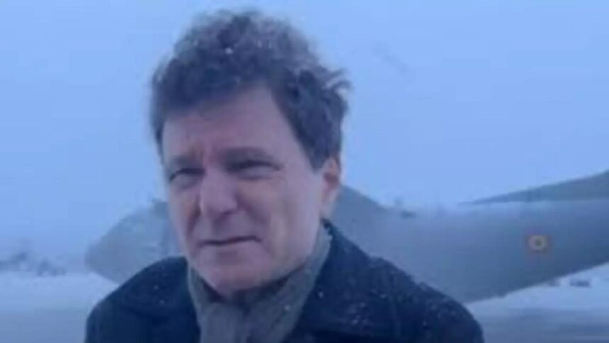 avionul lui nicusor dan va decola in sfarsit de la paris dupa doua amanari din cauza vremii cine se afla in aeronava militara care il aduce acasa 695e7854596df