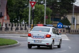 beat fara permis prins gonind cu masina cu aproape 90 km ora prin centrul iasului 6964c3be3b32b