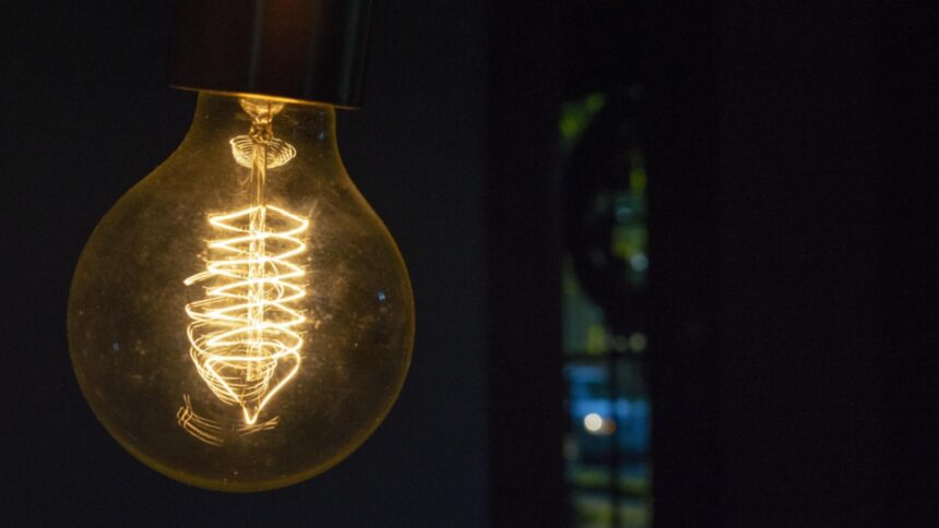 berlinul a revenit la normal dupa o pana de curent istorica fara precedent de la al doilea razboi mondial 695e95dba0bca