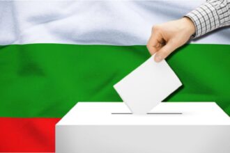 bulgaria se indreapta cu pasi repezii catre noi alegeri anticipate cel mai mare partid respinge propunerea de formare a unui guvern 6965ff7b27583