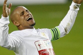 ce a transmis de pe patul de spital roberto carlos dupa ce s a spus ca a avut un atac de cord interventia a decurs bine si ma simt bine 6956b6f6ac14a