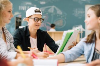 ce burse mai ofera ministerul educatiei pentru elevi si studenti in 2026 regulile si cuantumurile prevazute de institutie 69667fc779f9c