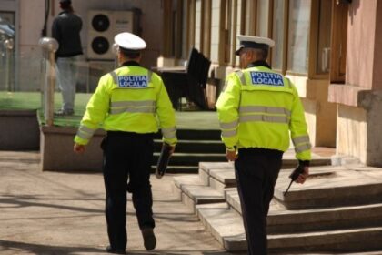 copil de 4 ani disparut de la gradinita adus de politistii locali inghetat acasa educatoarea a aflat de disparitie de la mama 6966820654c09