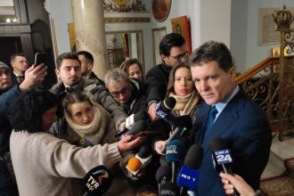 cum s a petrecut ziua unirii la iasi presedintele vs protestatari galagiosi aveti un proiect haideti sa l dezbatem 69756f7c2c6d6