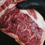 cum trebuie sa decongelezi corect carnea pentru a nu o altera 3 metode recomandate de specialisti 69789752787a1