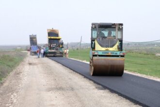 curse stranse pe drumuri din judet nu sunt intreceri de masini ci concurenta acerba pentru contracte de modernizare a soselelor 69742898d493b