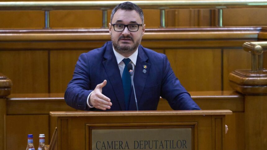 dan tanasa loveste dur fratii muraru acuzati de obedienta externa si tradare a suveranitatii 69721a658a0c2