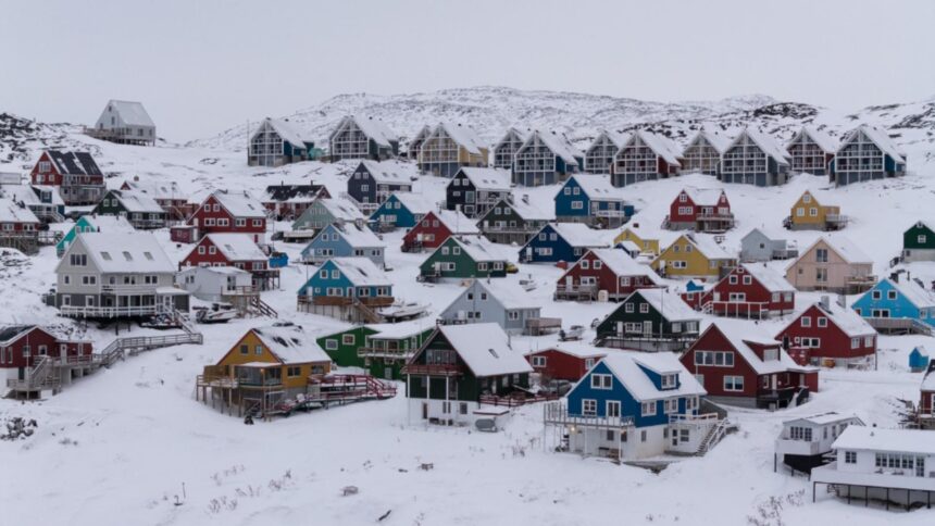 danemarca riposteaza si trimite in groenlanda un comando special acesta va pregati suplimentarea efectivelor militare pe teritoriul mult ravnit de trump 6967bb286ccc0