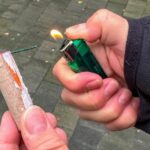 doi ieseni la un pas de amputare dupa ce le au explodat petarde in mana incidente grave in ciuda legii care interzice folosirea materialelor pirotehnice 695cfe521d5c1