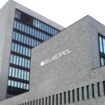 doi romani pe lista celor mai cautati infractori din europa cine sunt criminalii care au ingrozit romania 69676b01418cc