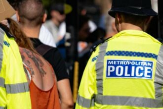 eroare socanta a politiei britanice un tanar declarat mort era de fapt in viata familia l a plans trei saptamani 695f77f6a71b4