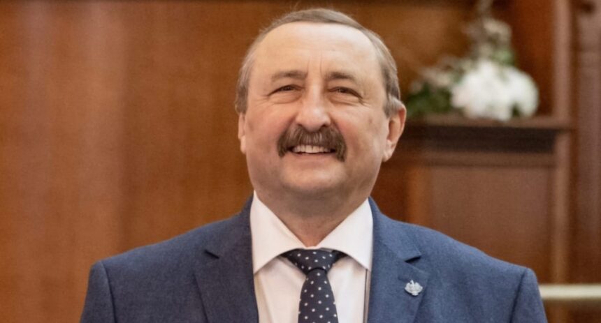 eterni contemporani lui eminescu p 69687c373aa0f