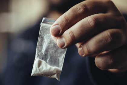 expert medico legal si psihiatru am avut tineri care au consumat substante folosite in medicina veterinara sunt anestezice cu care dai jos un cal de exemplu 6973d89778c60