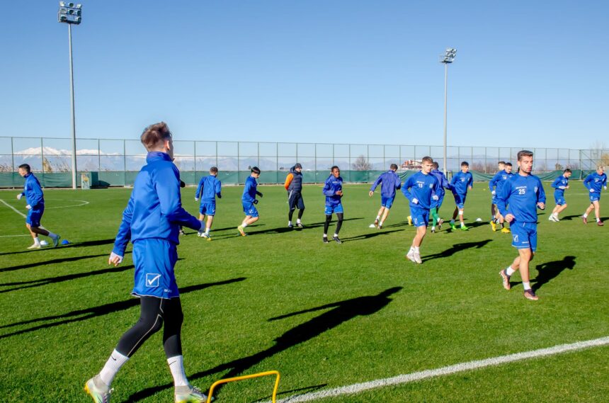 fotbal tot ce a ramas mai bun in fotbalul iesean poate fi vazut azi la lucru in copou 6970309510bfa