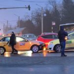 foto doua accidente rutiere in iasi o minora a fost lovita pe trecerea de pietoni tamponare in nicolina 697b02e7ba58c 1