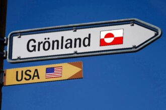 groenlanda noul punct fierbinte al planetei trump contesta rolul danemarcei nu poate garanta securitatea insulei 696882a506cbb