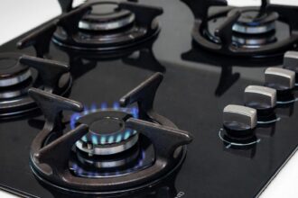 haos in sectorul 1 peste 3 000 de case si firme au ramas fara gaze din cauza unui incident produs la reteaua de distributie 6970c57a821b4