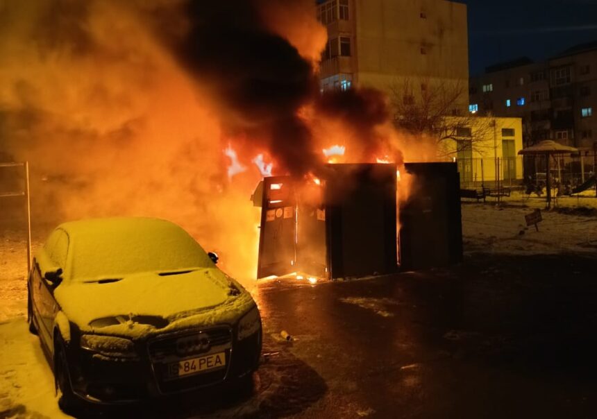 incendiu la un punct de colectare selectiva a deseurilor din iasi foto 6969137c226d0