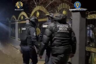 interlopi din buzau si doi britanici arestati pentru proxenetism dupa ce ar fi exploatat mai multe tinere in marea britanie video 6964d9c43fc82