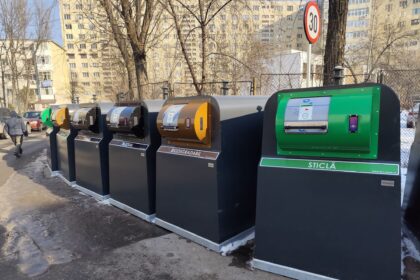 la iasi gunoiul se arunca cu cardul sau telefonul mobil 696fb52dae56b 2