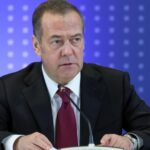 medvedev scrie thrillere politice cancelarul merz distribuit fara sa stie intr un scenariu de rapire 695ac1dc6f60e