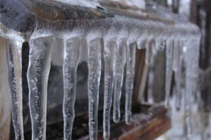 meteorologii anunta ger precipitati mixte si polei la nivelul intregii tari pana miercuri 696a0013df5c7