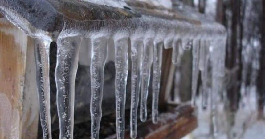 meteorologii anunta ger precipitati mixte si polei la nivelul intregii tari pana miercuri 696a0013df5c7