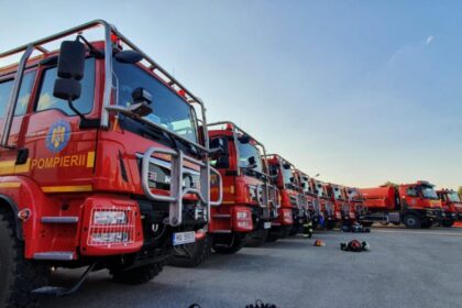 mii de interventii ale pompierilor in weekend s au inregistrat circa 5000 de situatii de urgenta 6964afb908bf4