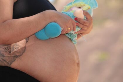 nastere prematura dupa un accident pe strada un nou nascut se zbate intre viata si moarte dupa ce mama sa a fost lovita de o bicicleta electrica 697cba6fec28d