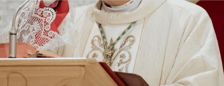 o fetita de 13 ani a fost agresata sexual de un preot episcopia din iasi este acuzata ca ar fi ascuns cazul 69774868284e2