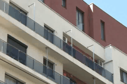 piata imobiliara s a prabusit dupa impunerea masurilor de austeritate ale guvernului bolojan date oficiale confirma declinul 6971f5d34af47