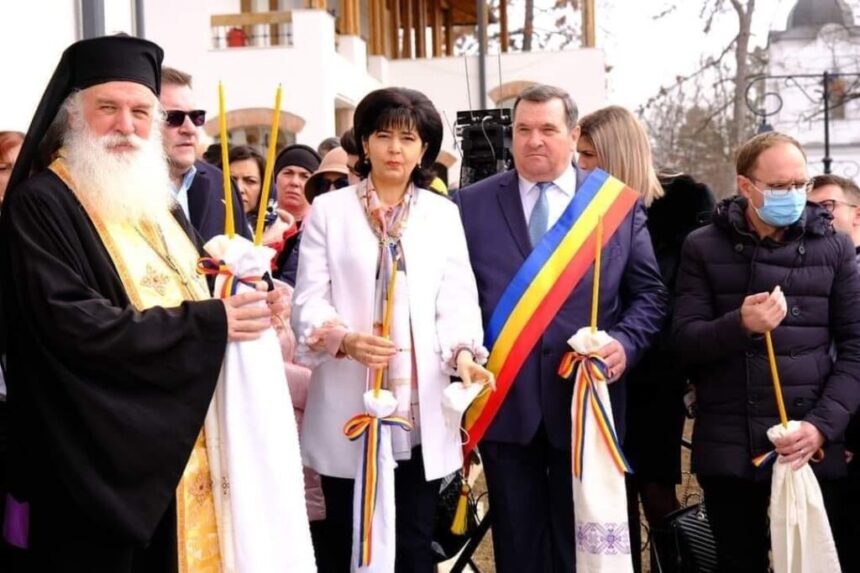 primarul ne a amenintat ca ne da pe toti afara daca nu semnam s a platit reabilitarea cu bani europeni a 13 case cu mult inainte ca lucrarea sa fie terminata prima sentinta pronunt 696d947e7b0f8