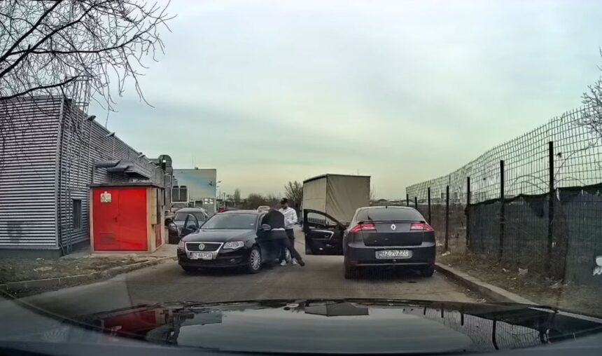 rafuiala intre doi soferi din buzau cel care a pornit conflictul s a pus cu cine nu trebuie si a scapat cu fuga video 69710ba468257