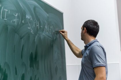 republica moldova adopta modelul estonian extrem de performant de educatie in predarea matematicii si a stiintelor estonia locul 1 la pisa 696a68de61c92