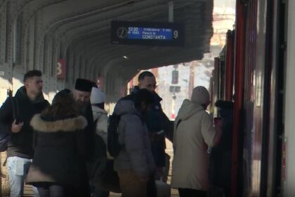 romania pe sine rupte mostenirea pe care o ignoram cfr in coma trenuri lente si gari in paragina 697511dc7edad