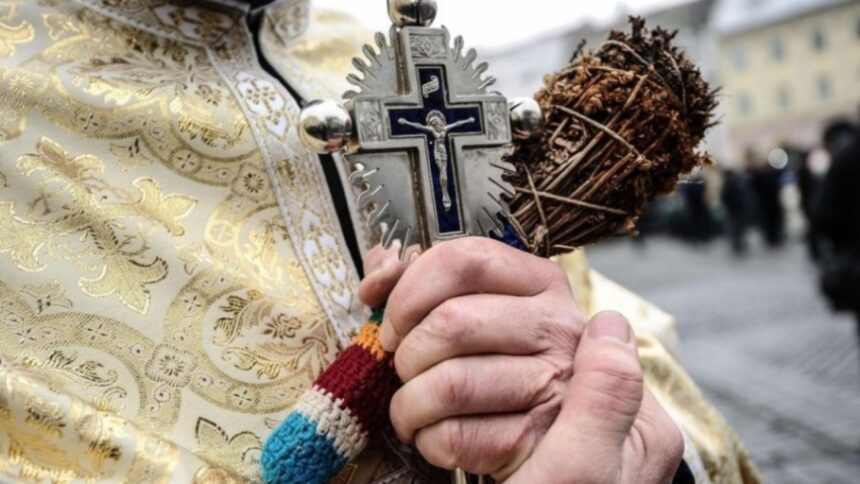 sarbatoare 6 ianuarie boboteaza sau botezul domnului in iordan o zi insemnata pentru crestinatate 695c9b429fe3f