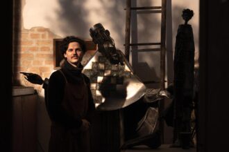 sculptura monahul de emanuel chiriac oferita intr o licitatie caritabila pentru sprijinirea formarii tinerilor artisti 6978b0922415b