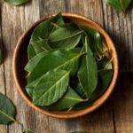 secretul foilor de dafin de pe calorifer obiceiul pe care romanii il practica in fiecare iarna 6978c4be2997c