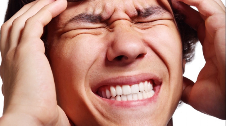 simptomele unui atac de cord ce trebuie sa stii pentru a putea preveni 695f9d3add12e