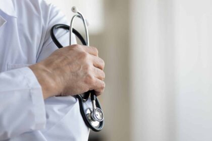 sistemul de finantare pentru medicii de familie se schimba in 2026 mai multi bani alocati per serviciu 69579c91aee6b