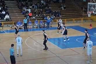 start cu stangul in play off pentru politehnica iasi care a pierdut acasa dupa prelungiri 695d6389a93b6