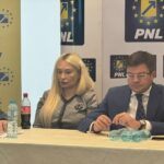 surse o avocata membru pnl sector 1 a fost prinsa in flagrant de dna in timp ce primea 60 000 de euro 697a621fd6d21